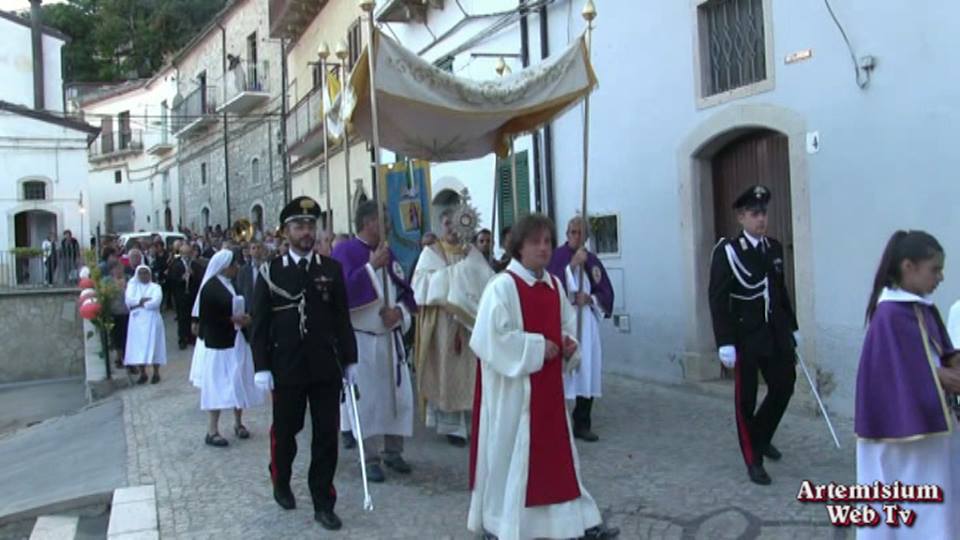 La Processione a Sant'Agata di Puglia