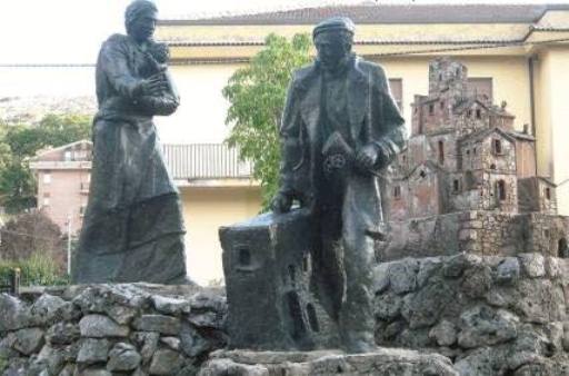 Monumento all'Emigrante in S.Marco in Lamis