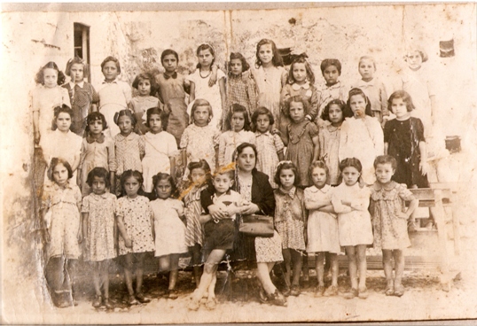 Scolaresca Ins. Pompea Cutolo Di Lorenzo 1920